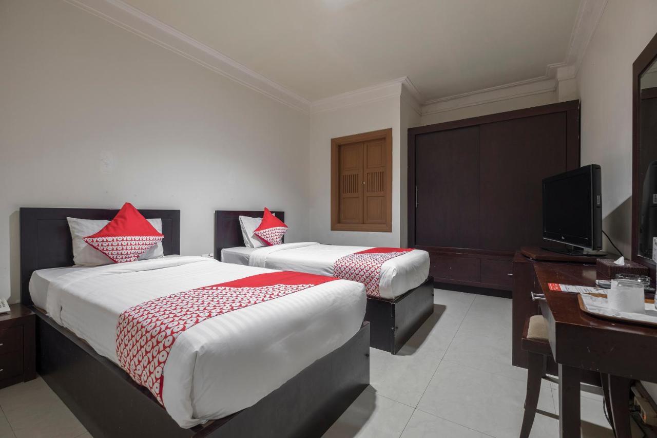 Oyo 1114 Hotel Denpasar Makasar Exteriér fotografie